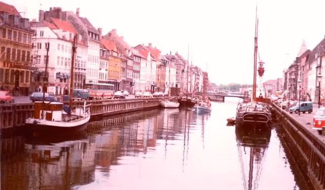 Vẻ đẹp cổ kính và thơ mộng ở thủ đô Copenhagen, Đan Mạch.