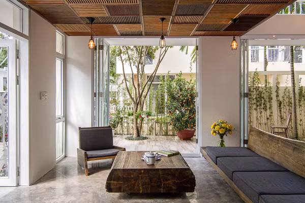 Ngôi nhà vườn rộng 160m² ở khu đô thị Ecopark, Hưng Yên sở hữu rất nhiều điểm cộng khiến người khách mơ ước, đó là diện tích nhà, mặt thoáng rộng, có nhiều cây xanh... Ảnh : Lê Hoàng/mauthietkenoithat.net