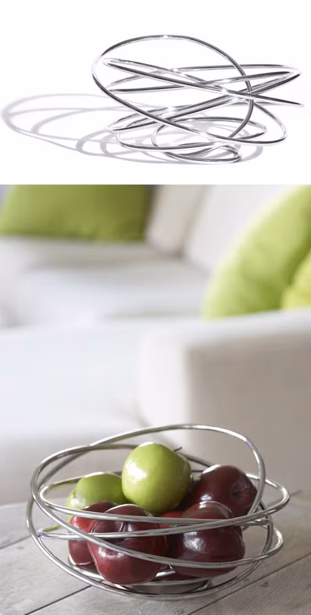Giá đựng táo đầy tính nghệ thuật.