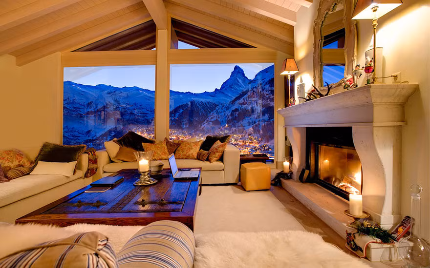 Bạn có thể tìm thấy phòng khách sạn với cảnh đẹp ngoạn mục này ở Zermatt, Thụy Sĩ.