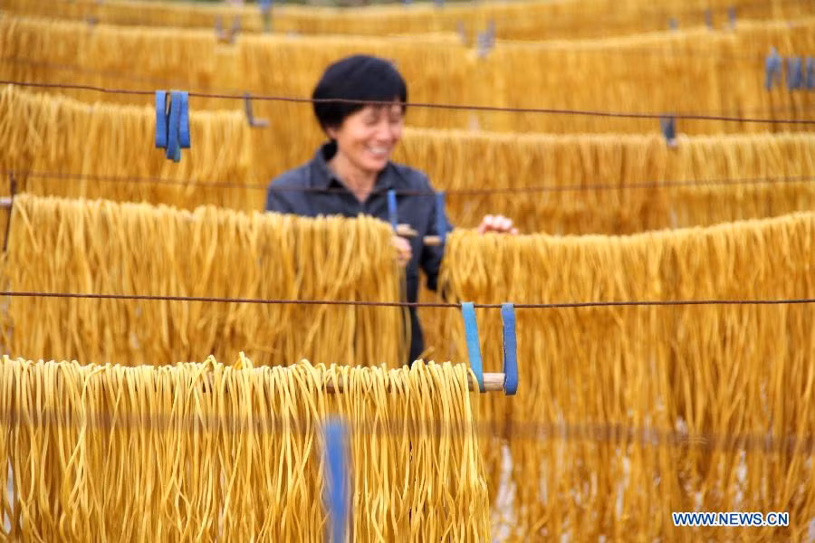 Đây là những hình ảnh ít biết ở làng nghề làm miến khoai tây truyền thống khác ở Trung Quốc.