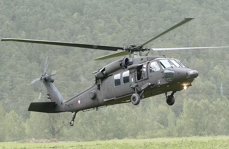 Cho tới nay ước tính đã có khoảng hơn 1000 chiếc UH-60M được sản xuất và đưa vào biên chế. Hãng sản xuất cho biết họ vẫn đang tích cực sản xuất thêm để bàn giao cho các đối tác.