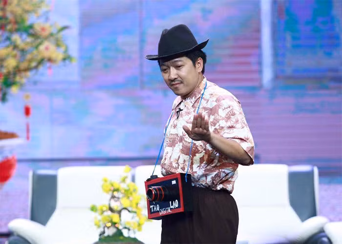 Nổi tiếng với các vở kịch, bộ phim, game show đồng nghĩa với việc cát sê của Trường Giang ngày càng cao.