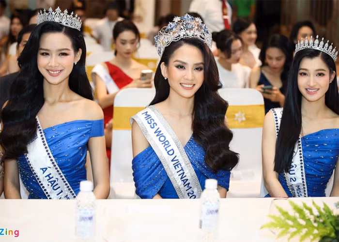 Tối 12/8, ba ngôi vị cao nhất của cuộc thi Hoa hậu Thế giới Việt Nam 2022 đã thuộc về Huỳnh Nguyễn Mai Phương, Lê Nguyễn Bảo Ngọc và Nguyễn Phương Nhi. (Ảnh: Zing)