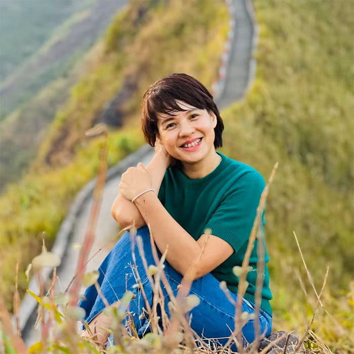 Trên trang cá nhân của nữ MC kiêm nhà báo sinh năm 1972 thường xuyên cập nhật những hình ảnh cô du lịch khắp nơi cùng bạn bè, gia đình.