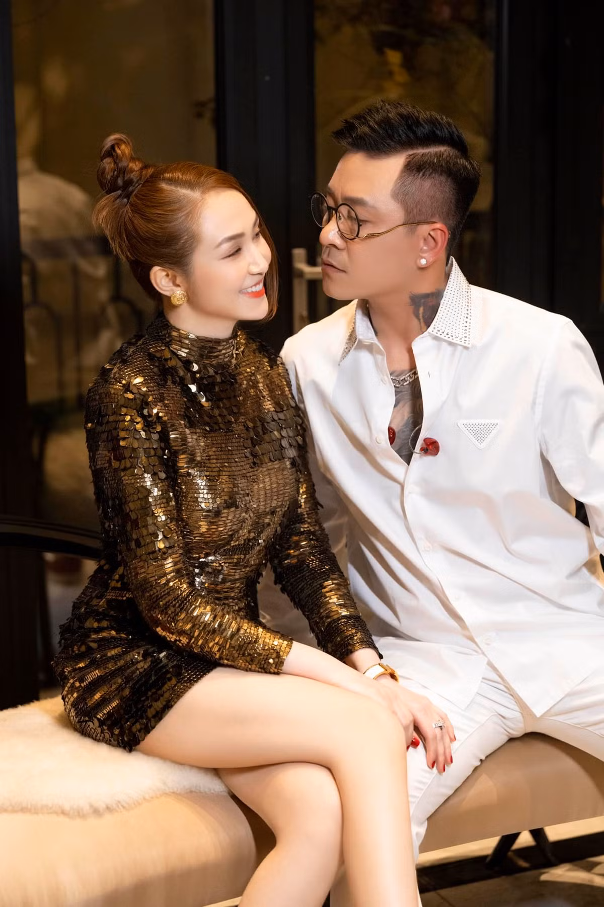 Bà xã của Tuấn Hưng từng được biết đến là một hot girl Hà thành với biệt danh Hương Baby.