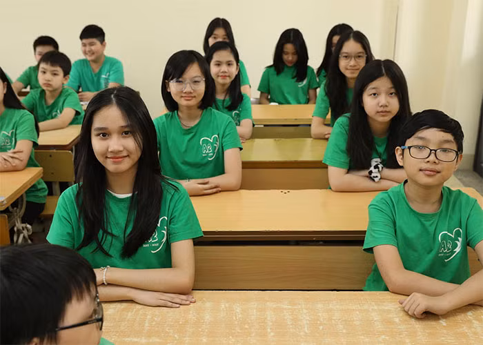 Năm nay Minh Thùy mới bước vào lớp 6 nhưng nhìn cô bé rất chững chạc so với các bạn cùng lứa.