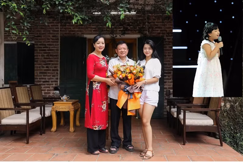 Hồng Khanh là con gái út của nghệ sĩ Chiều Xuân và nhạc sĩ Đỗ Hồng Quân. Từ cô bé 9 tuổi bụ bẫm và nhí nhảnh gây sốt Giọng hát việt Nhí 2013, cô bạn giờ đã là thiếu nữ 18 tuổi xinh đẹp. Ảnh: FBNV, Lý Võ Phú Hưng.