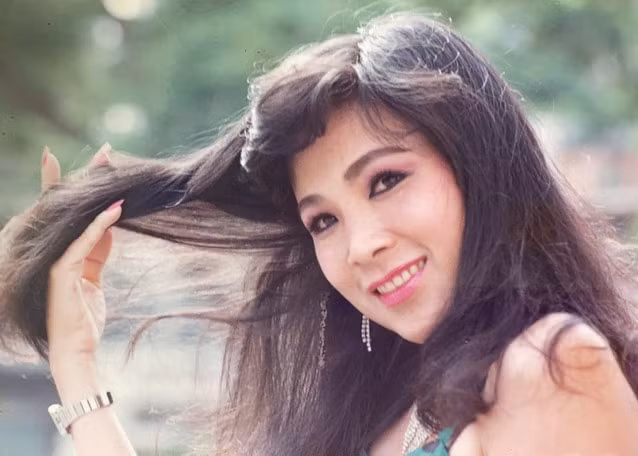 Nhan sắc thời trẻ của NSND Kim Xuân đóng “Hạnh phúc máu“ Nhan sac thoi tre cua NSND Kim Xuan dong “Hanh phuc mau“