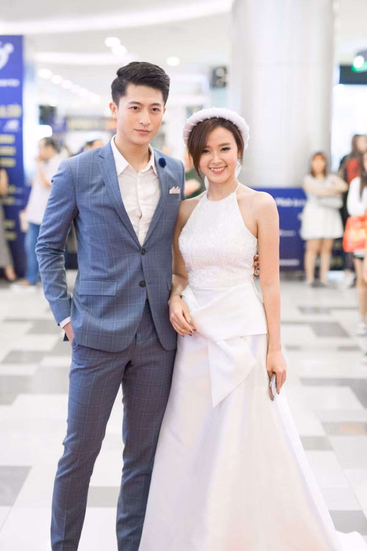 Harry Lu có cơ hội tái ngộ Midu trong chuyến về Việt Nam lần này. Cả hai từng đóng cặp trong phim "4 năm, 2 chàng, 1 tình yêu" ra mắt năm 2016.