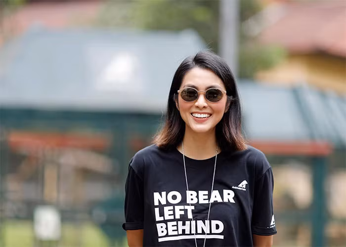 Người đẹp 36 tuổi vẫn tươi tắn và trẻ trung như thời cô nổi đình đám khắp Vbiz.