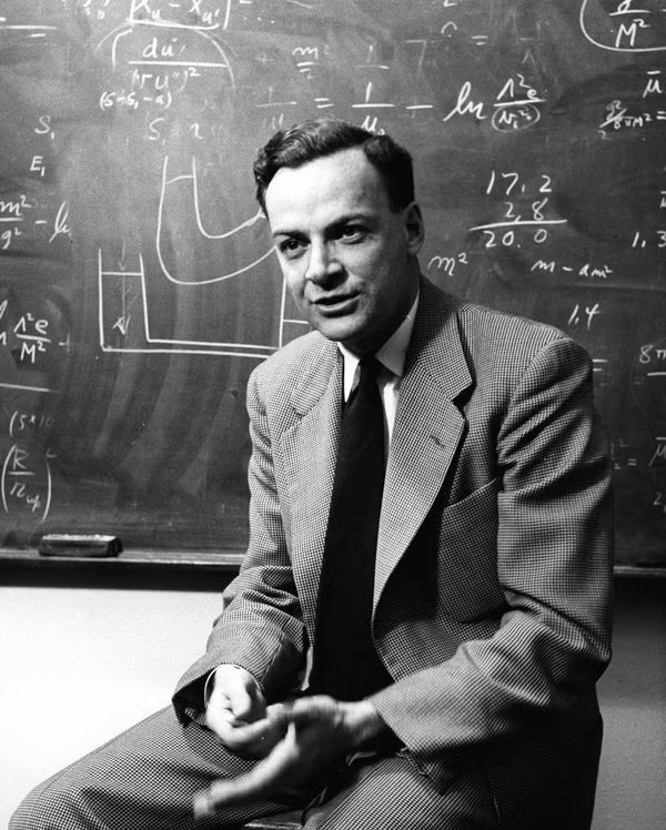 Về cuộc sống cá nhân, nhà khoa học Feynman có một thói quen khác người đó là thích mở các ổ khóa.