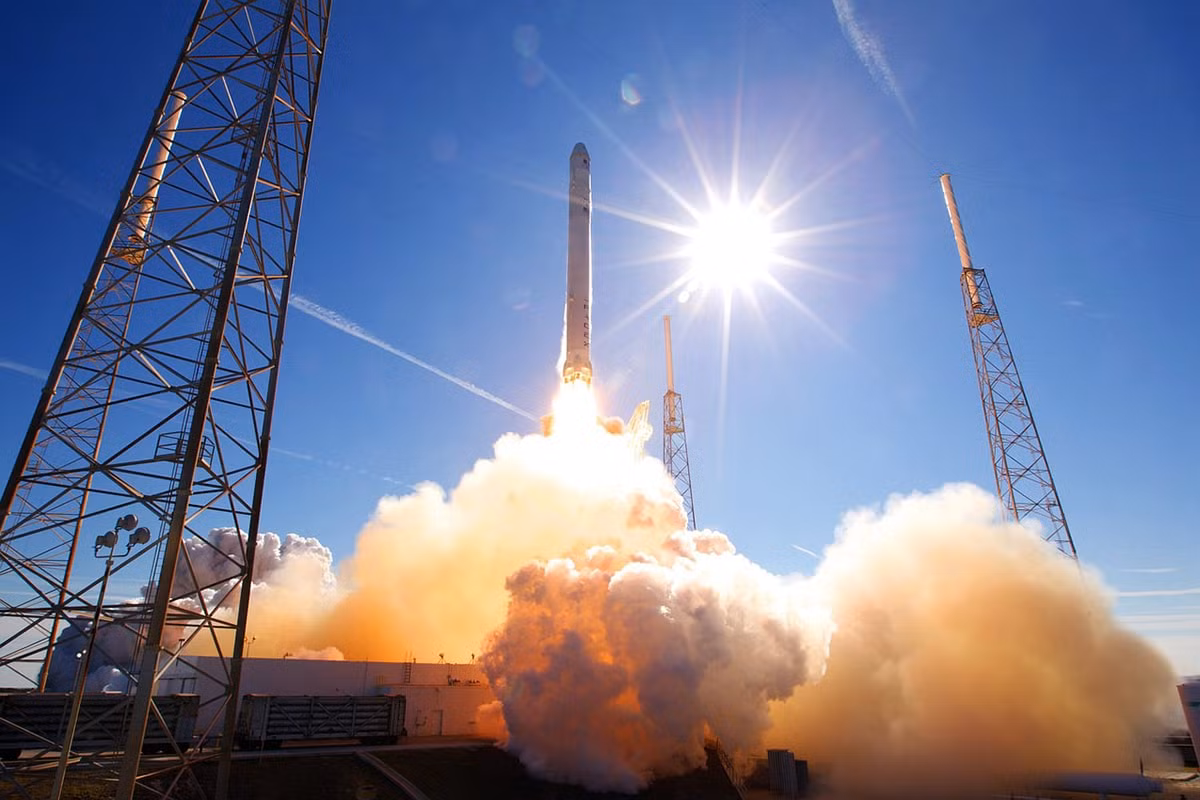 Theo dự kiến, chuyến bay Enterprise đầu tiên của công ty Celestis sẽ diễn ra trong vài tháng tới. Enterprise sẽ bay khoảng 150 - 300 triệu km vào không gian sâu bên ngoài hệ thống Trái đất - Mặt trăng.
