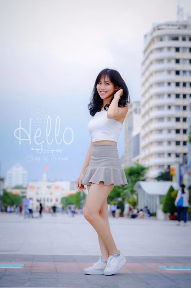 Do không được đào tạo chuyên nghiệp, cũng chưa học qua bất kỳ lớp diễn xuất nào, chỉ diễn bằng bản năng và tập luyện trong thời gian ngắn nên Phương TiTi cho rằng khả năng diễn của mình chưa “chín”.