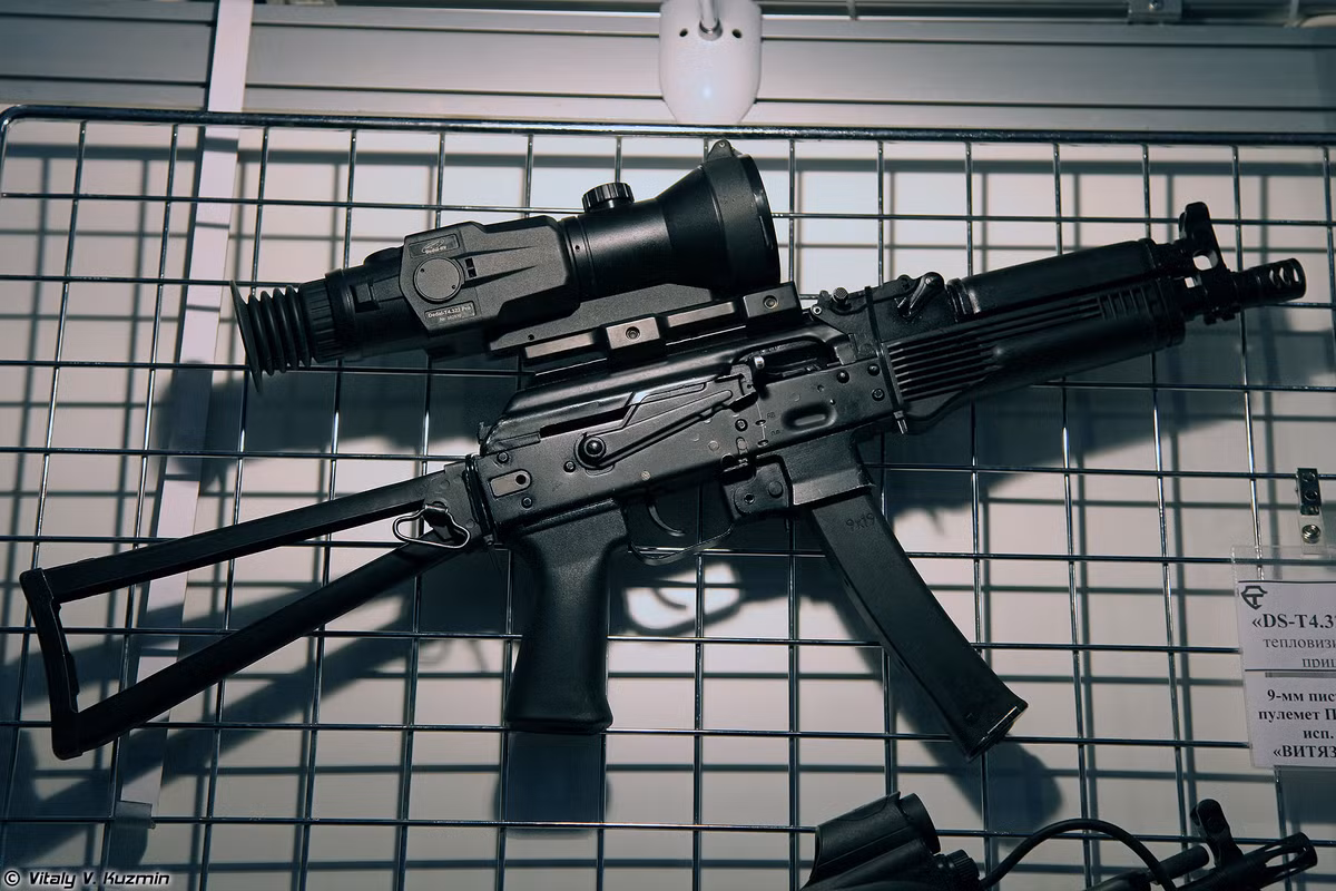 Ngoài seri súng trường AK, Kalashnikov còn sẽ giới thiệu khẩu tiểu liên Vityaz-SN thế hệ mới, chuyên dùng cho lực lượng đặc nhiệm.