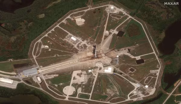 Trung tâm Vũ trụ Kennedy (Florida) với nhiệm vụ lịch sử của NASA và SpaceX. Hai phi hành gia đã được đưa lên Trạm Vũ trụ Quốc tế ISS vào ngày 30/5