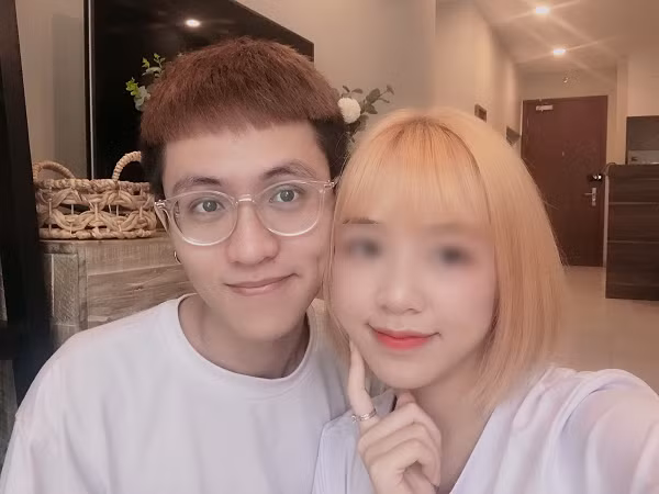 Hà Tiêu Phu hiện đang sở hữu một fanpage cá nhân với 549.262 người theo dõi và một kênh Youtube có hơn 340.000 người theo dõi. Một con số ấn tượng với một streamer như Hà Tiều Phu.