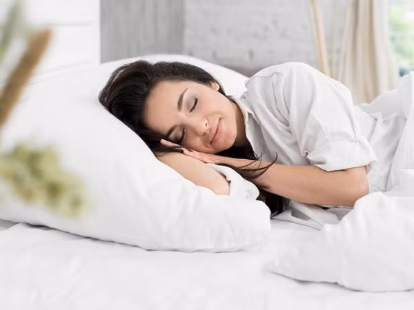 6 cách để có đôi mắt đẹp không cần mỹ phẩm - Hình 4 6 cach de co doi mat dep khong can my pham-Hinh-4