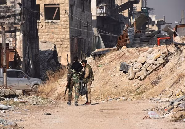 Được biết, kể từ khi chiến dịch quân sự ở Đông Aleppo bắt đầu diễn ra, các lực lượng Syria đã giành lại quyền kiểm soát hơn 56 quận.