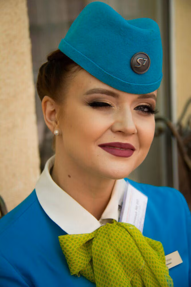 Một thí sinh khác – nữ tiếp viên hàng không của hãng S7 Airlines.
