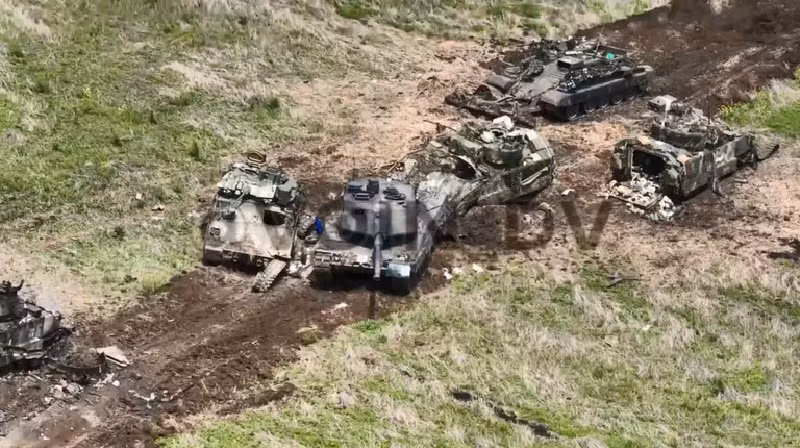 Đức đã viện trợ tổng cộng 18 chiếc Leopard 2A6, cùng với 3 chiếc từ Bồ Đào Nha, vì vậy thiệt hại này có thể coi là rất nghiêm trọng. Ảnh: RT.
