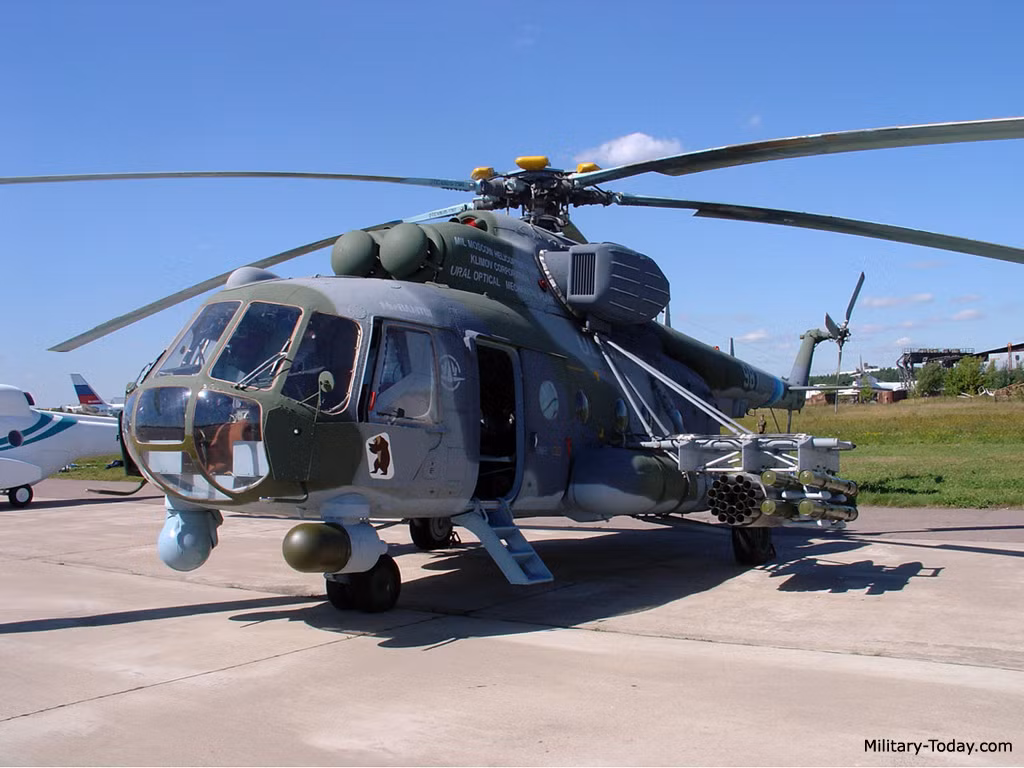 Mi-171Sh vốn được phát triển trên nền tảng trực thăng vận tải Mi-171 mà Việt Nam hiện cũng có số lượng lớn trong biên chế. Chính vì thế, nếu không chọn mua thì chúng ta có thể lựa chọn gói nâng cấp các máy bay Mi-171 và cả Mi-8 lên chuẩn Mi-171Sh hay Mi-8AMTSh (phiên bản dùng cho Quân đội Nga, đây là cơ sở chính phát triển phiên bản xuất khẩu Mi-171Sh) qua đó giảm bớt giá thành kinh tế, giảm bớt chi phí huấn luyện, chi phí bảo dưỡng…