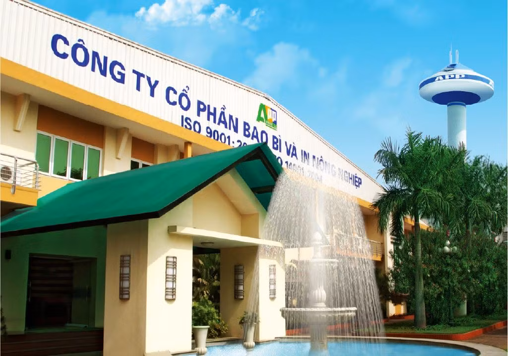 Đầu năm 2017, tại chi nhánh CTCP Bao bì và In nông nghiệp (mã: INN) ở KCN Phố Nối A (Hưng Yên) cũng xảy ra hỏa hoạn tại khu nhà xưởng đang xây dựng và lắp đặt vận hành máy móc đầu tư mới. Ước tính, tổng giá trị thiệt hại ban đầu lên tới 70 tỷ đồng. Ảnh: Nhadautu.