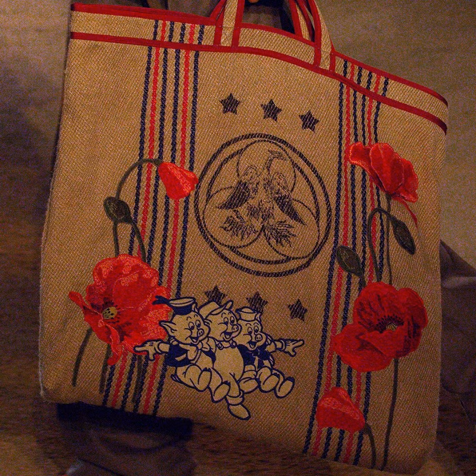 Túi xách Gucci cỡ lớn dành cho chị em. Ảnh: Gucci.