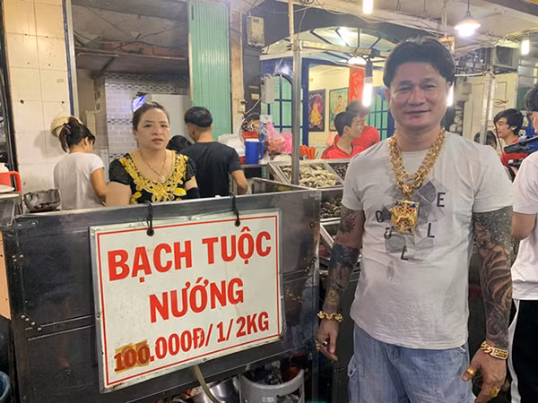 Diem mat loat dai gia deo tram luong vang “lung lay” Viet Nam