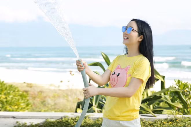 Những năm gần đây, Hoa hậu đền Hùng còn được biết đến nhiều hơn khi là một doanh nhân tài giỏi, thành đạt. Nhờ đó, người đẹp sở hữu một cuộc sống vương giả khiến nhiều người mơ ước.