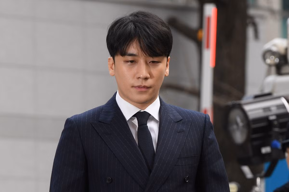 Vài tuần qua, loạt bê bối tai hại liên quan đến club Burning Sun, Seungri và những người bạn nghệ sĩ trở thành vấn đề nóng trong làng giải trí Hàn Quốc.