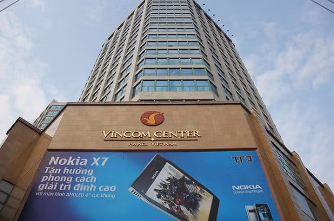 Theo báo cáo tài chính nửa đầu năm 2019, Tập đoàn Vingroup có doanh thu đạt hơn 61.500 tỷ đồng, tăng 1,3% so với cùng kỳ. Lợi nhuận sau thuế đạt hơn 3.300 tỷ đồng, tăng 89,5%.