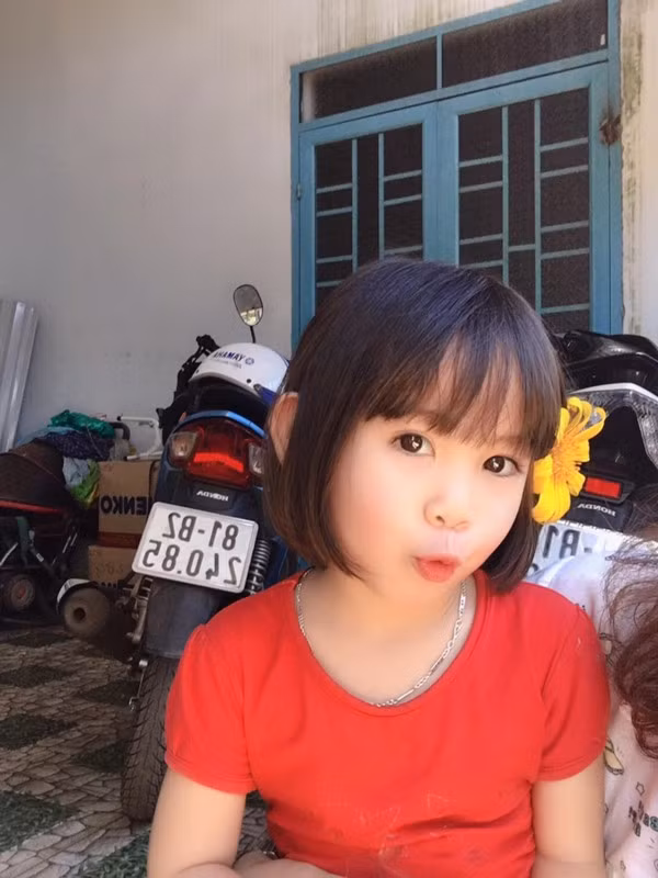 Cô bé Sơri vô cùng xinh xắn khiến ai nấy đều xao xuyến. Ảnh: Tường Vy