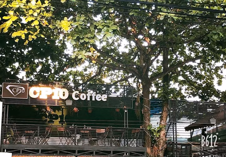 Quán cà phê của Công Phượng nằm trên đường Cù Chính Lan, TP. Pleiku (Gia Lai) được khai trương vào ngày 20/11/2017. Ảnh: Facebook.