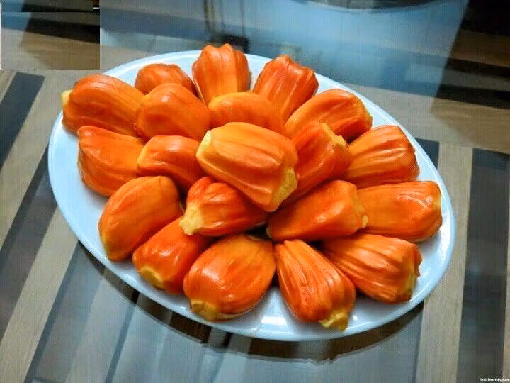 Tại Việt Nam, mít ruột đỏ trồng chủ yếu ở khu vực phía Nam. Do số lượng người trồng còn hạn chế dẫn đến cung không đủ cầu. Ảnh: Facebook.