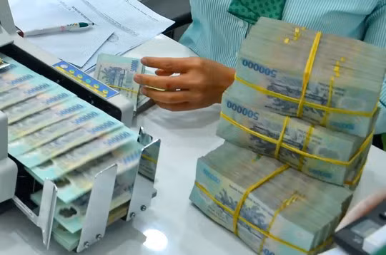 Ngan hang Nha nuoc siet von vay mua can ho tren 3 ti: Nguyen nhan o dau?