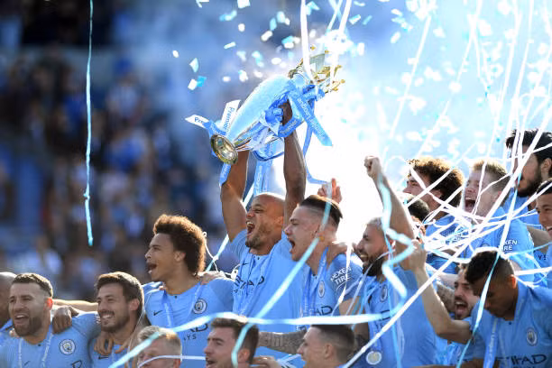 Vo dich Ngoai hang Anh, Man CIty nhan bao nhieu tien thuong?-Hinh-2