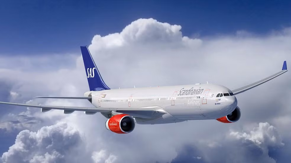 SAS Scandinavian Airlines là hãng hàng không đa quốc gia của các nước Đan Mạch, Thụy Điển, Na Uy. Năm 2006, hãng hàng không này chuyên chở hơn 25 triệu lượt khách.