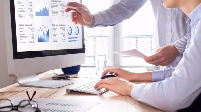 Theo dữ liệu của PayScale (chuyên trang cung cấp thông tin về tiền lương) các chủ công ty nhỏ tại Mỹ kiếm được từ 71.455 USD tới 180.000 USD mỗi năm.