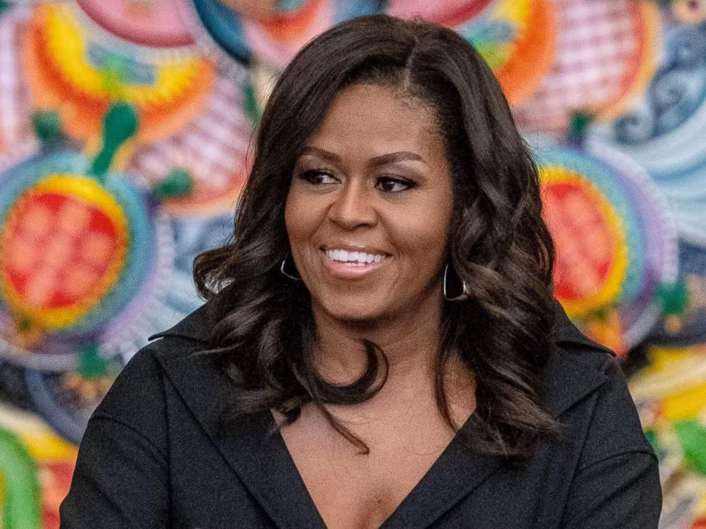 Theo kết quả khảo sát của Gallup được công bố ngày 27/12 cho thấy, bà Michelle Obama được bình chọn là người phụ nữ được ngưỡng mộ nhất nước Mỹ năm 2018. Ảnh: ABC News.