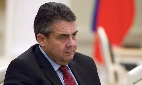 Cang thang Nga-Ukraine: Kiev muon “keo” Duc vao cuoc chien?