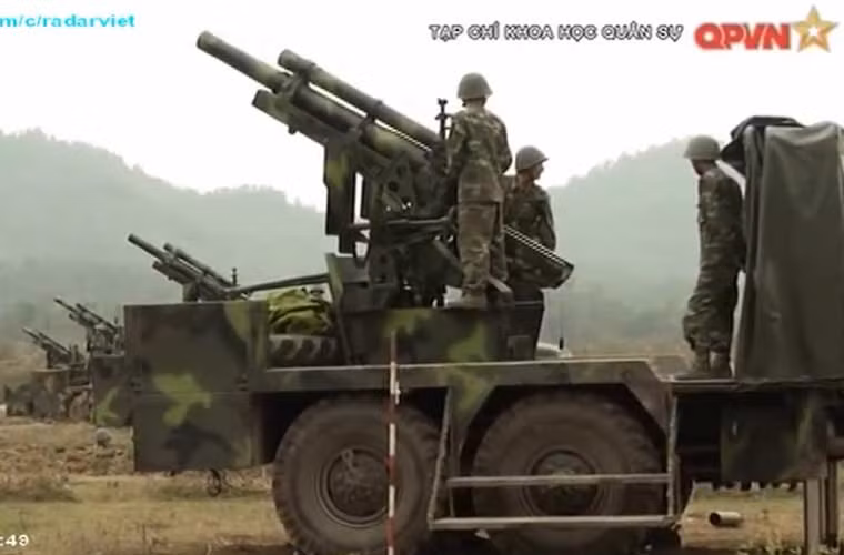 Nhằm đáp ứng yêu cầu hiện đại hóa trang bị vũ khí mặt đất, đặc biệt là Binh chủng Pháo binh, nhà máy Z751 đã thiết kế, chế tạo thành công pháo tự hành 105mm.