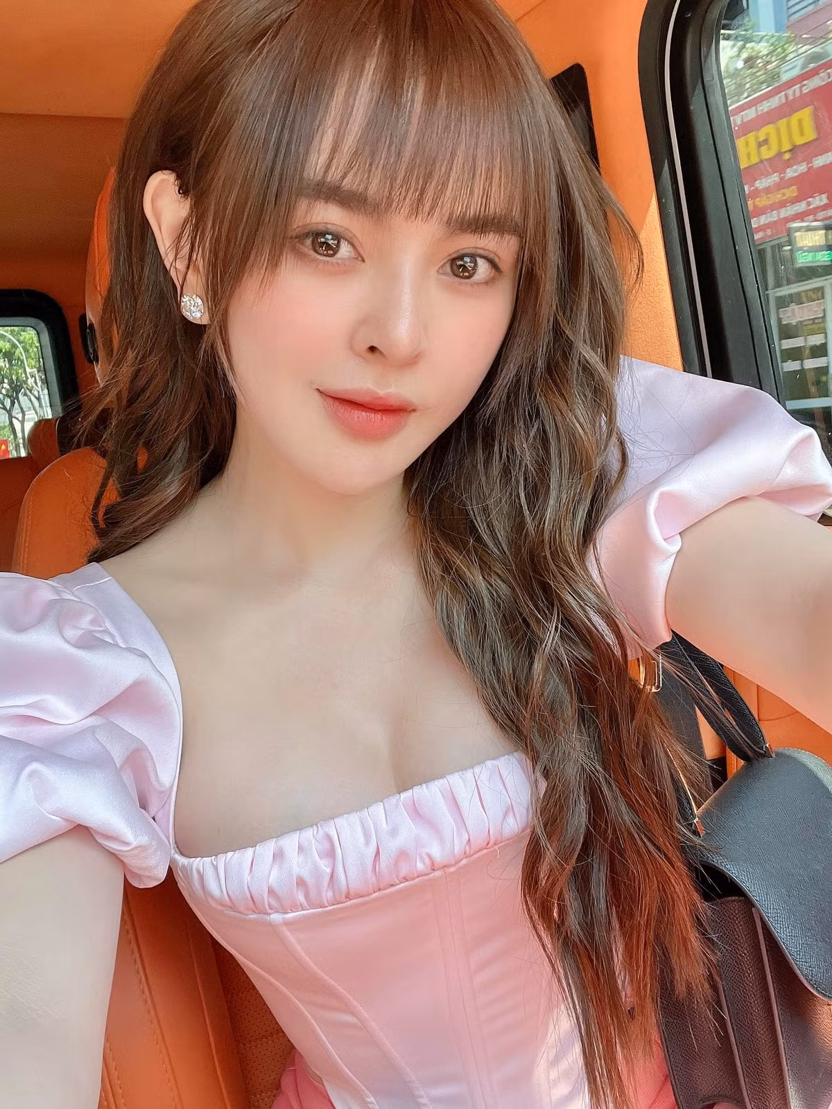 Không hoạt động showbiz nhưng thời gian qua Trang Nemo là cái tên nhận về nhiều quan tâm khi dính loạt thị phi.