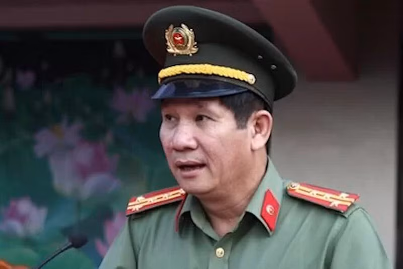  Đại tá Huỳnh Tiến Mạnh Giám đốc công an tỉnh Đồng Nai bị cách chức: Ngày 12/9/2019, Bộ trưởng Công an ra quyết định cách chức Giám đốc Công an tỉnh đối với đại tá Huỳnh Tiến Mạnh (SN 1965, quê tỉnh Đồng Tháp). (Ảnh: Báo Đồng Nai)
