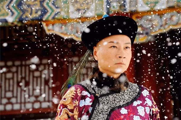 Chính vì điều này, hoạn quan luôn sống trong thấp thỏm, tủi nhục, lo sợ sẽ có thể mất mạng bất cứ lúc nào nếu như khiến chủ nhân "nổi trận lôi đình" và giáng tội cho họ.