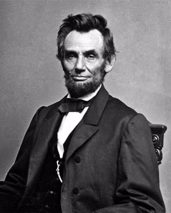 Tổng thống thứ 16 của Hoa Kỳ Abraham Lincoln là một trong những người nổi tiếng biết trước cái chết của bản thân. Sự việc này đã được người bạn kiêm vệ sĩ của Tổng thống Lincoln là Ward Hill Lamon kể lại.