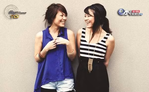 Hai chị em nhàJayesslee