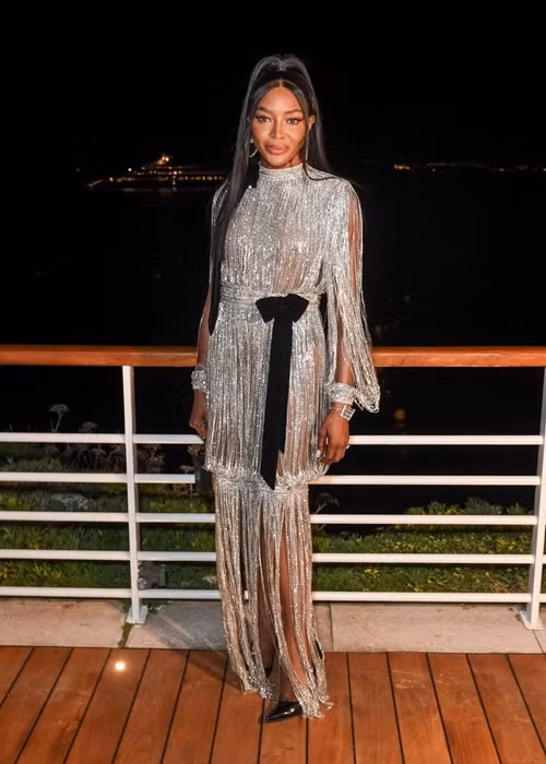 Bữa tiệc Women's Stories còn có sự góp mặt của "Báo đen" Naomi Campbell. Ảnh: Vogue.