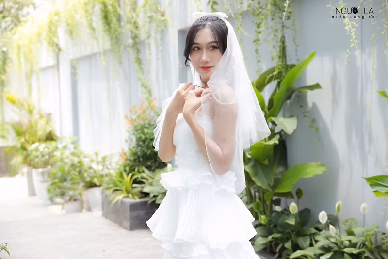 Lynk Lee vẫn chưa có mối tình chính thức nào. Trước nay, cô toàn yêu đơn phương.