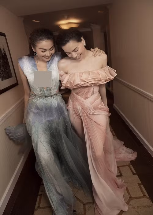 Hồ Ngọc Hà và Thanh Hằng hiện tại đều là ngôi sao hạng A, xinh đẹp, giàu có. Ảnh: Phụ nữ Việt Nam